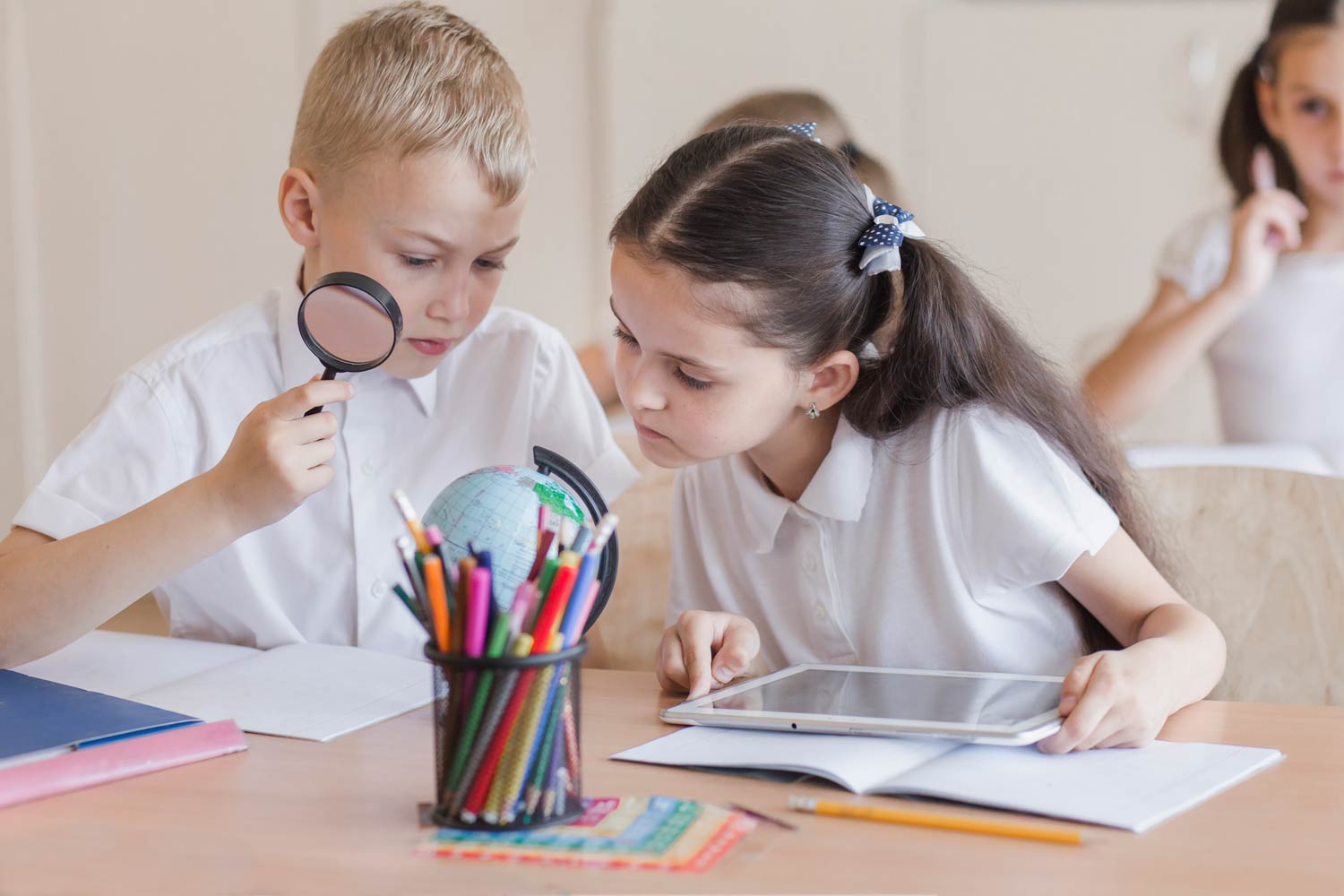 Pedagogs iesaista bērnus satiksmes drošības aktivitātēs skolā